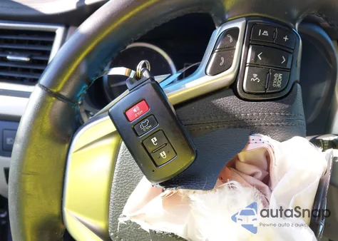 2019 Toyota Highlander Se/Xle from USA, damaged, VIN 5TDJZRFH6KS610996